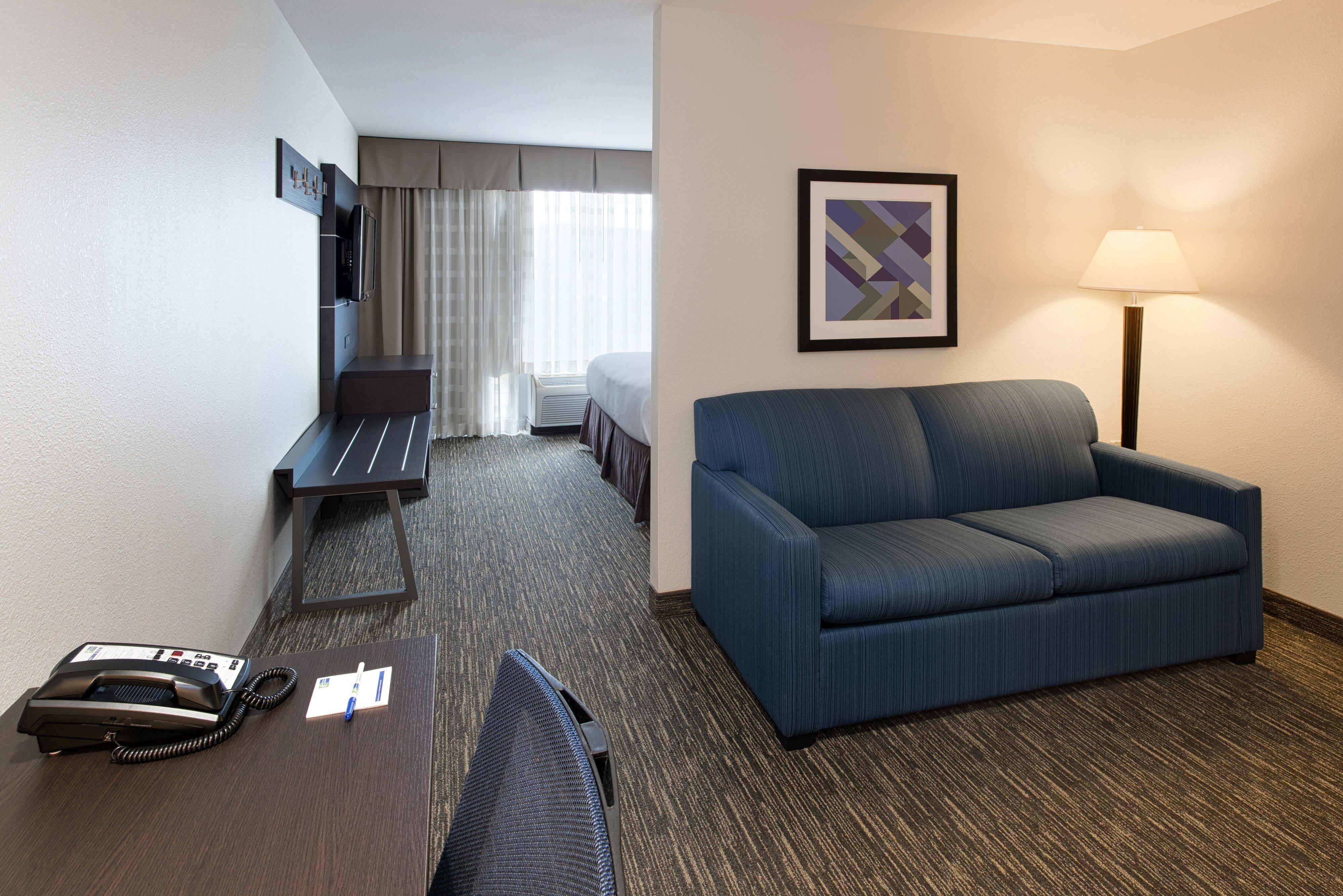 Holiday Inn Express & Suites East Wichita I-35 Andover By Ihg Exterior photo